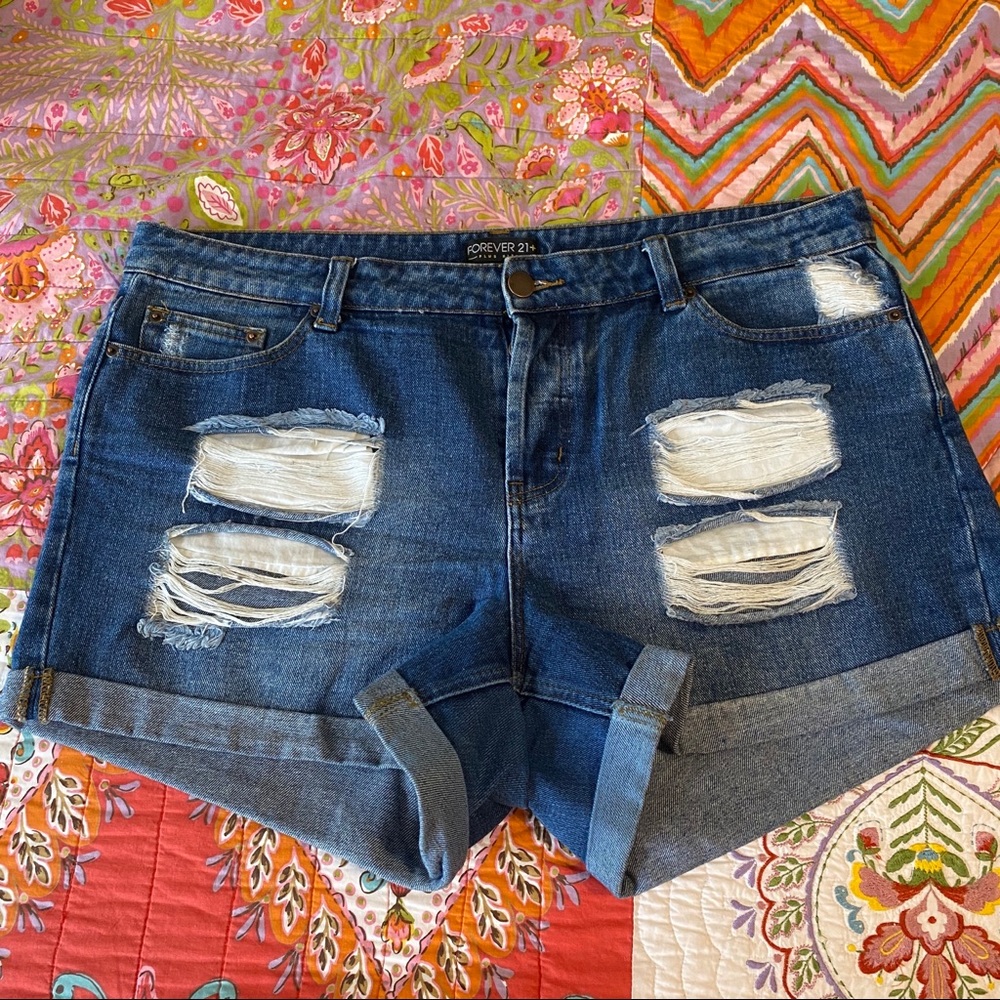 Forever 21 Distressed Short - High Waisted